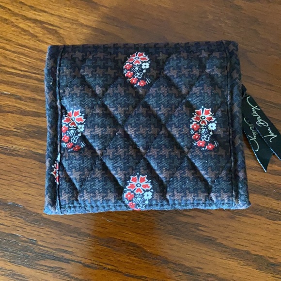 Vera Bradley Small Wallet - Picture 2 of 5